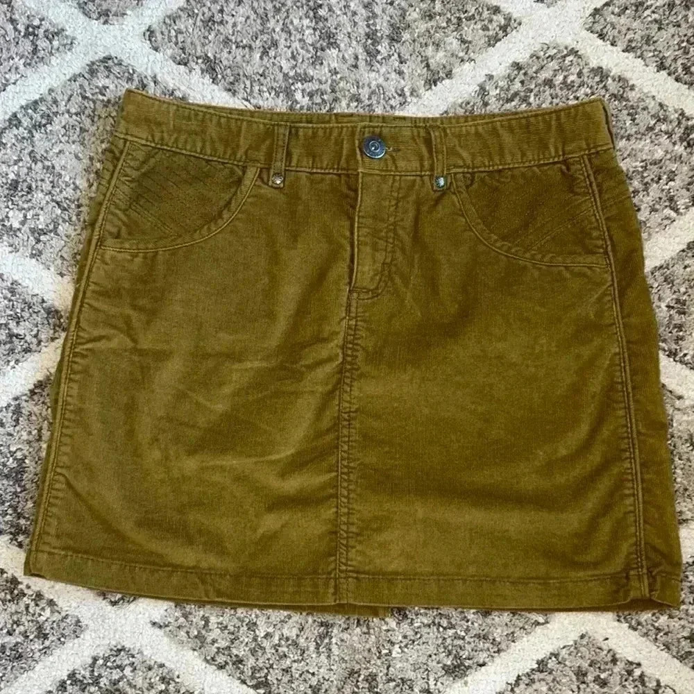 Athleta Kaleidoscope Gold Corduroy Skirt size 8